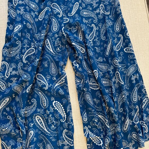 Aakaa ARUBA BABY PAISLEY JUMPSUIT in "ocean blue" - Picture 5 of 9